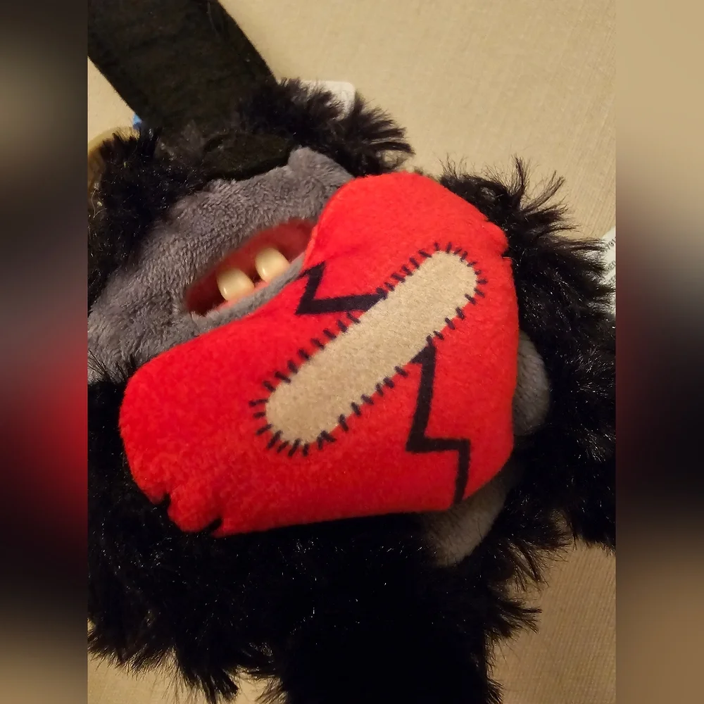 NWT Zuru Fuggler Funny Ugly Monster Fuggler Keyring